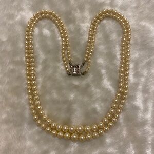🍀VTG Elegant Sterling Cream Pearl Necklace